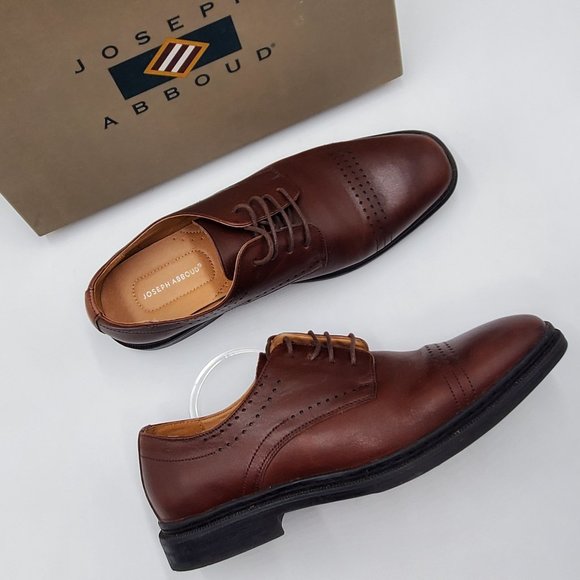 Joseph Abboud Lace Up Oxfords